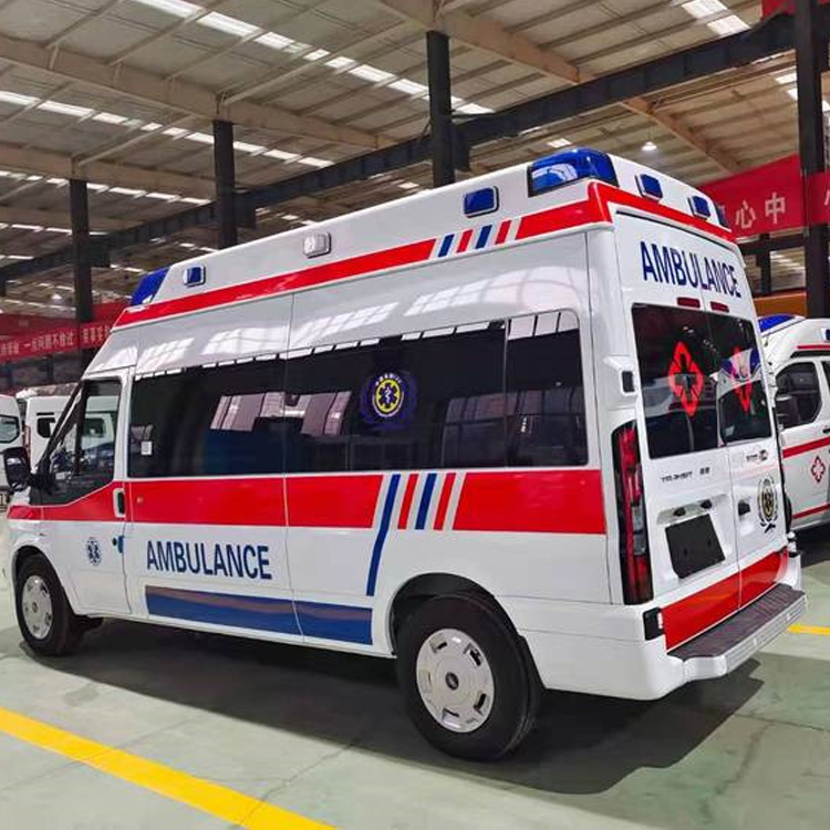 龙湖镇救护车出租 —— 专业、安全、高效的城市急救服务
