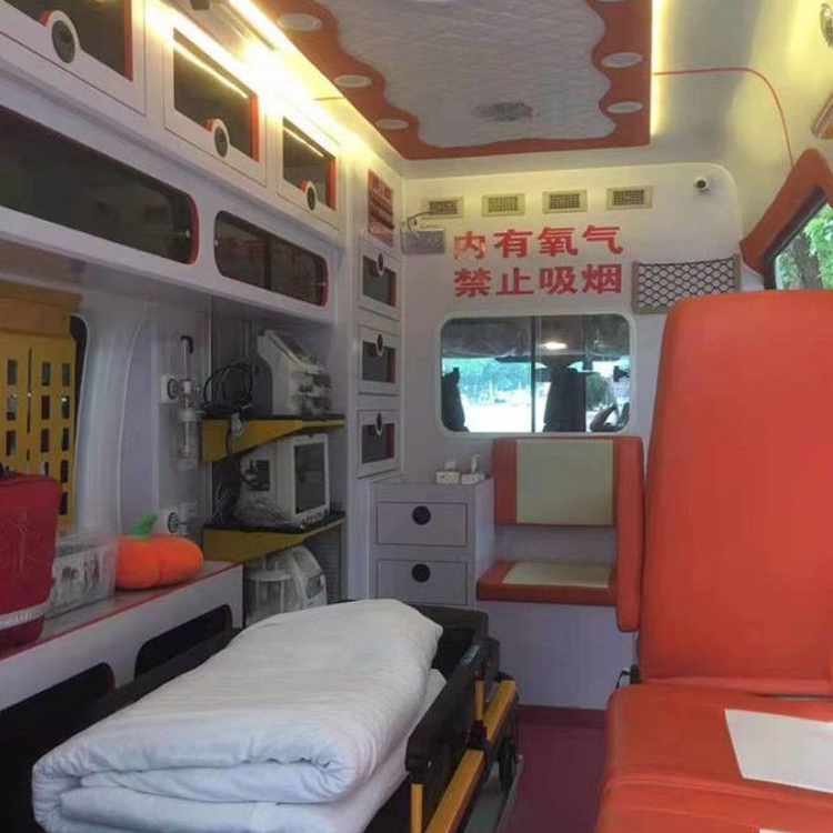 龙湖镇癌症租赁救护车转运：为生命护航的科技与人文关怀